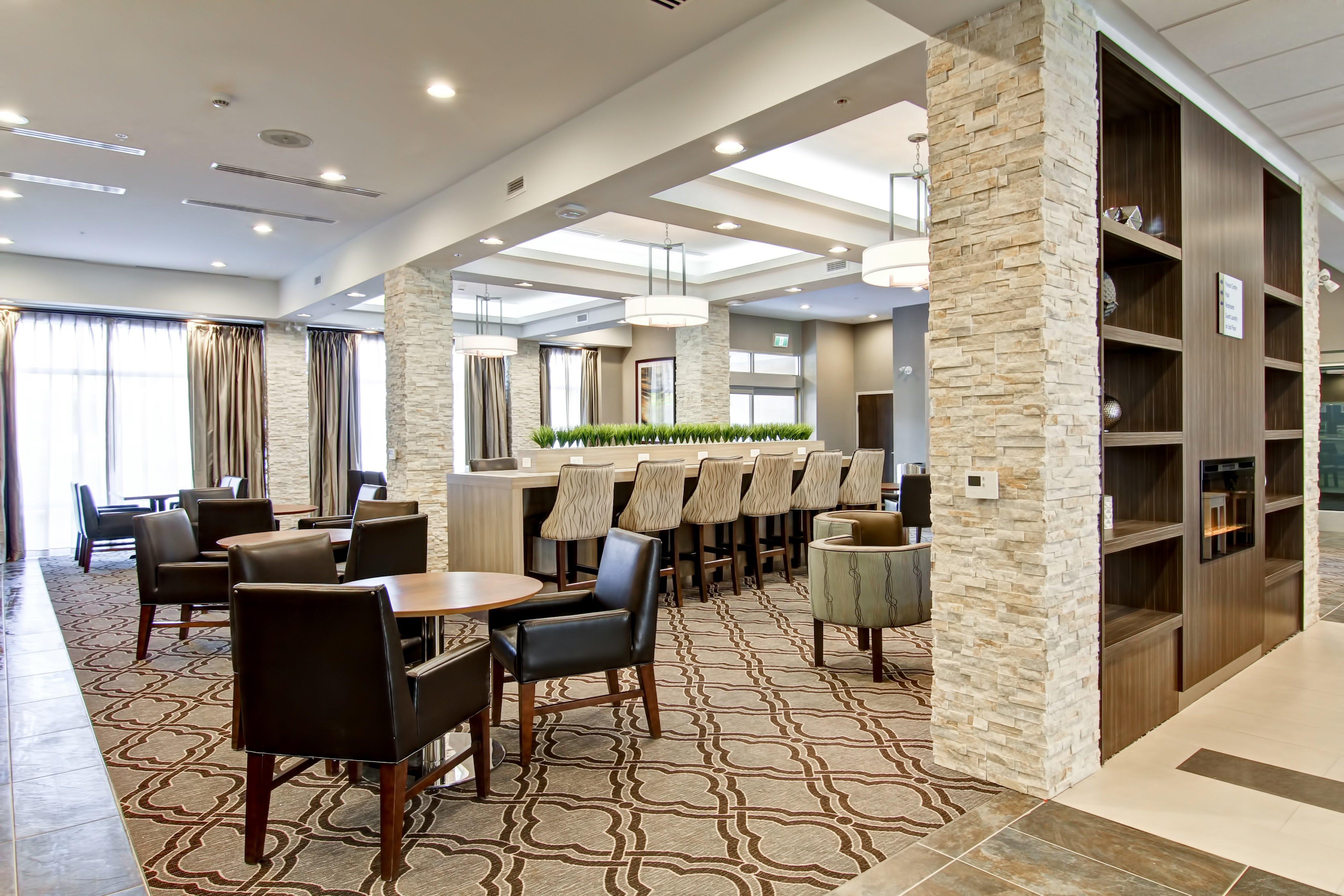 Hotel Express & Downtown - Toronto Area By Ihg